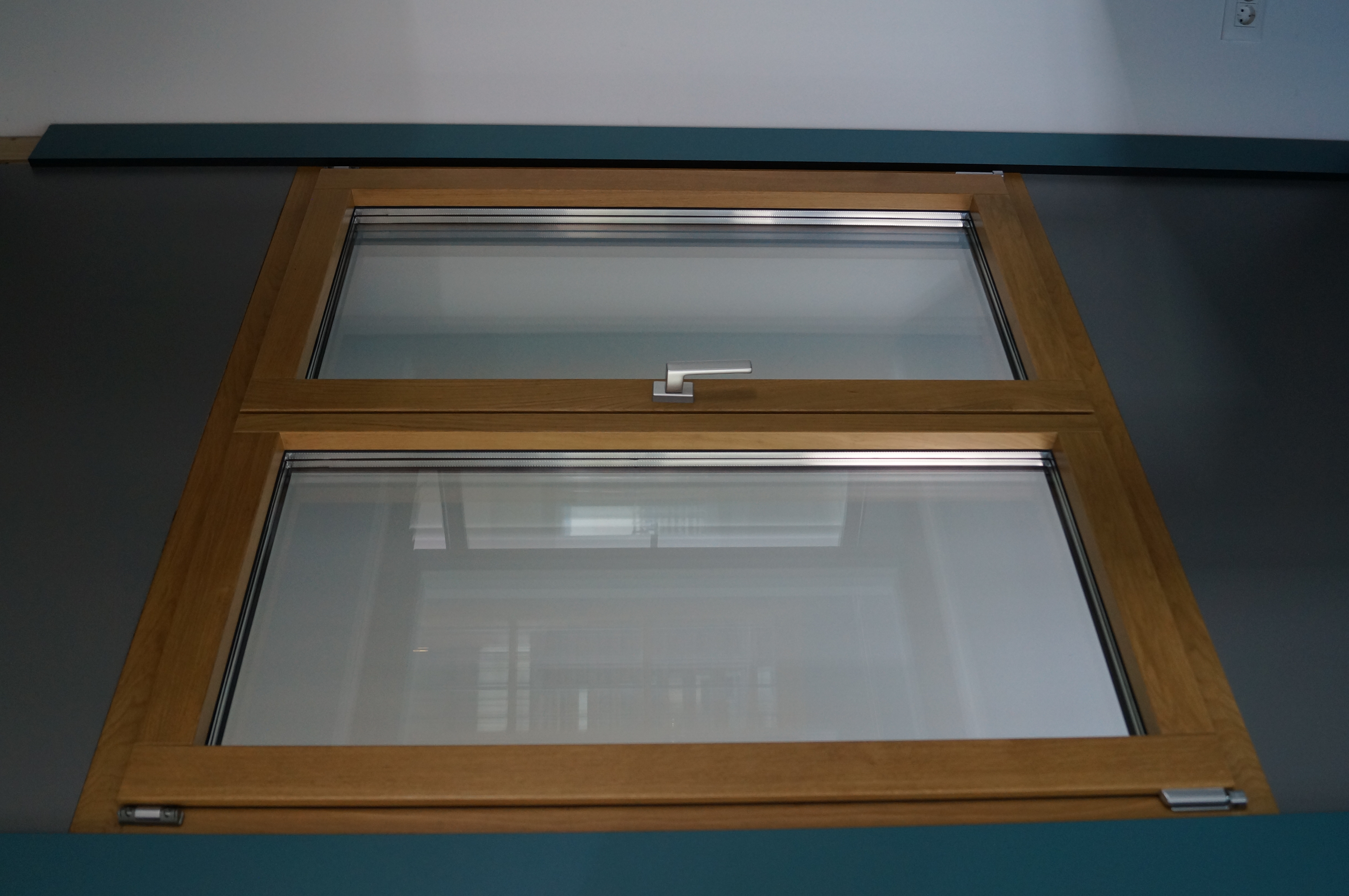 Oak Wood-Aluminium original product image 1